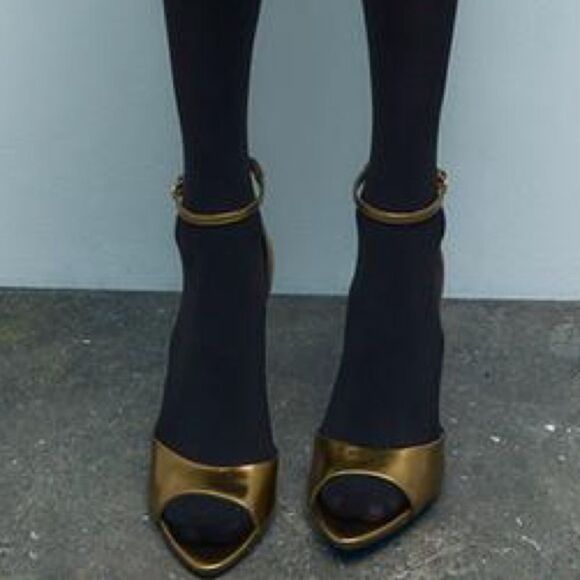 ZARA ANKLE STRAP HEELED METALLIC SANDALS - Picture 8 of 10